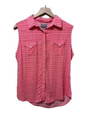 Wrangler Wrancher Sleeveless Pearl Snap Button Down Top Pink/Red Floral Print